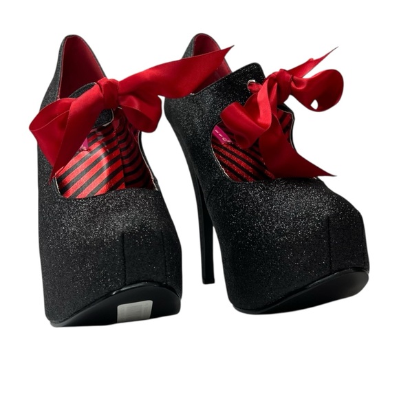 Bordello Queen of Hearts Teeze Black Glitter Platform Pump 10 - Picture 4 of 6